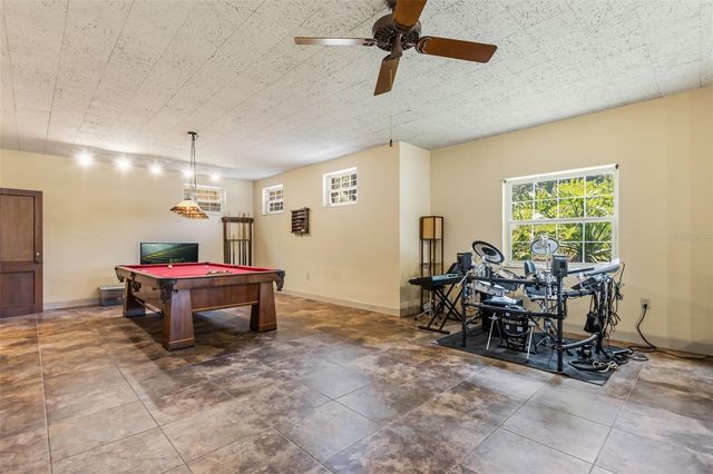 1909 COUNTRY CLUB DRIVE, Eustis, FL 32726