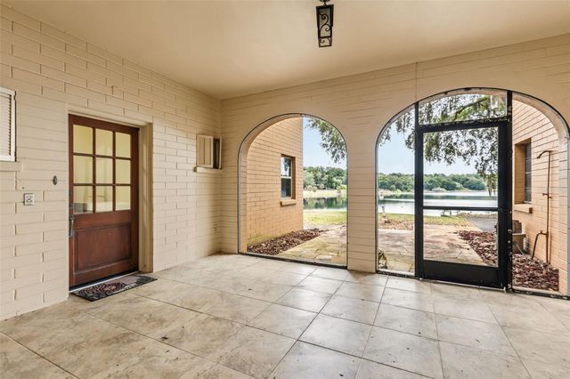 1909 COUNTRY CLUB DRIVE, Eustis, FL 32726