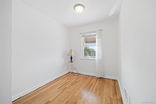 1047 E 217th Street, Bronx, NY 10469