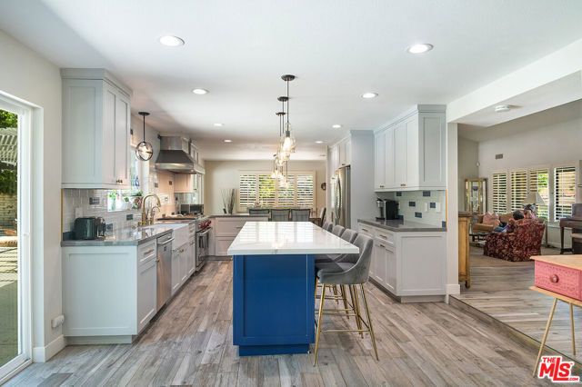 3525 Eddingham Avenue, Calabasas, CA 91302