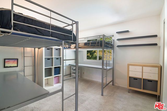 3525 Eddingham Avenue, Calabasas, CA 91302