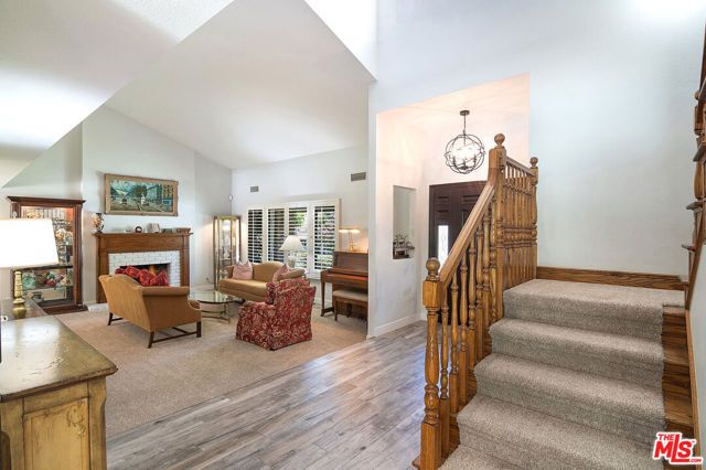3525 Eddingham Avenue, Calabasas, CA 91302