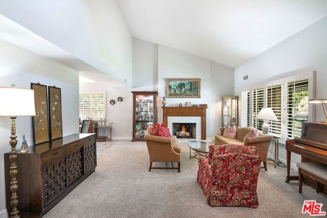 3525 Eddingham Avenue, Calabasas, CA 91302