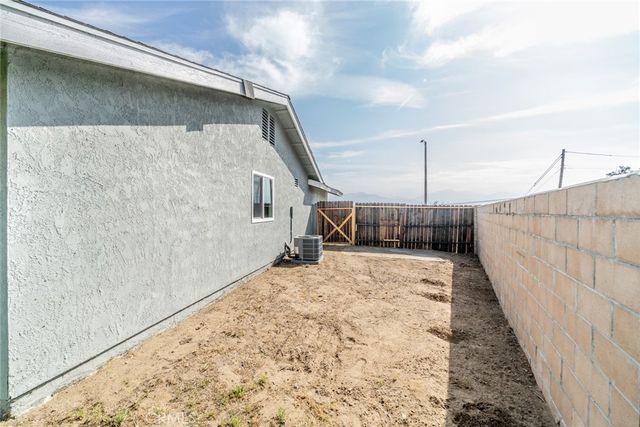 818 Terrace Road, San Bernardino, CA 92410