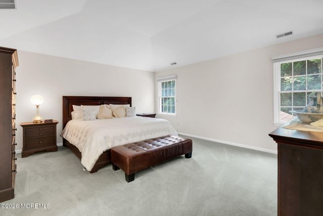 12 Windward Way, Red Bank, NJ 07701