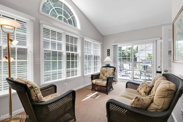 12 Windward Way, Red Bank, NJ 07701