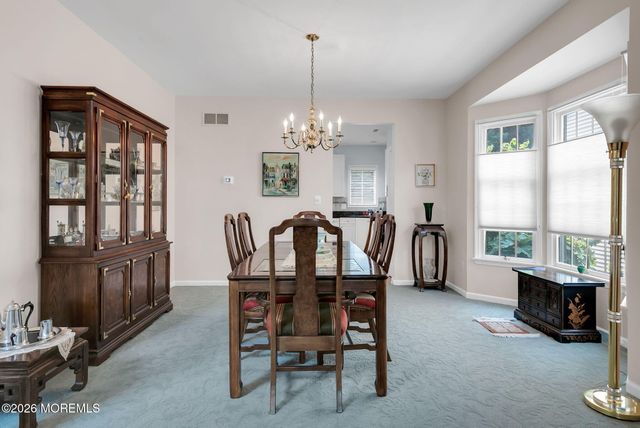 12 Windward Way, Red Bank, NJ 07701