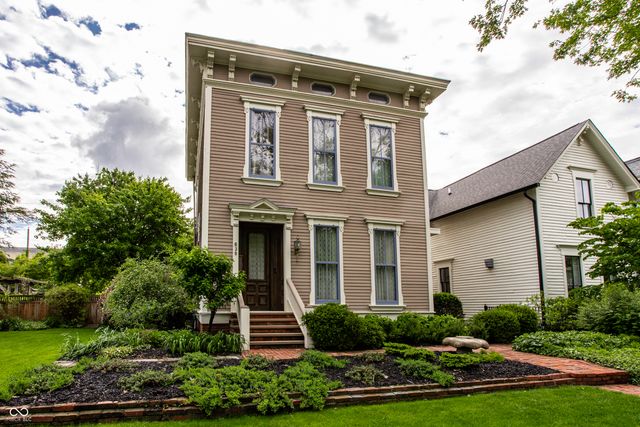 839 Broadway Street, Indianapolis, IN 46202