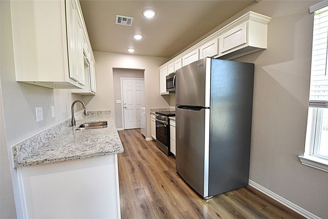 729 Elm Street, Seminole, OK 74868