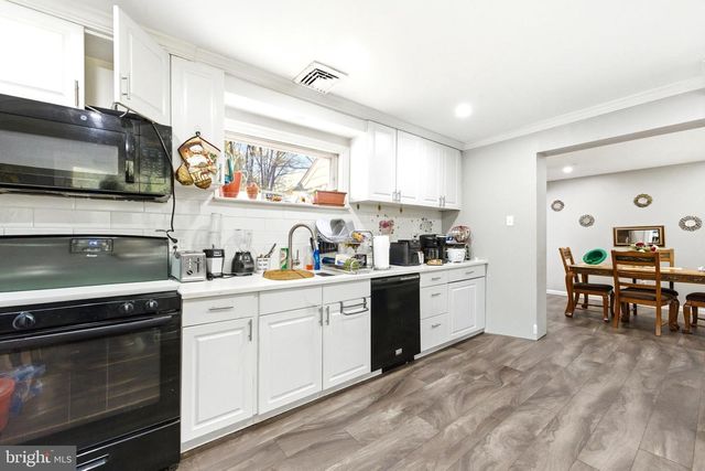 114 10TH AVE, Atco, NJ 08004