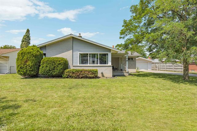 22405 E Schafer Street, Clinton Twp, MI 48035