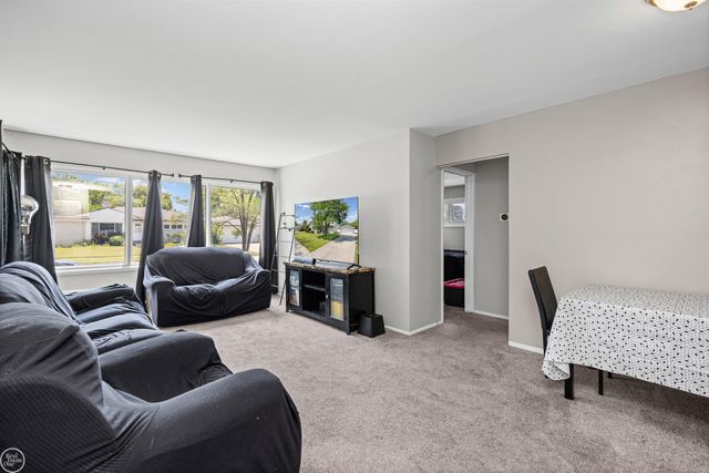 22405 E Schafer Street, Clinton Twp, MI 48035