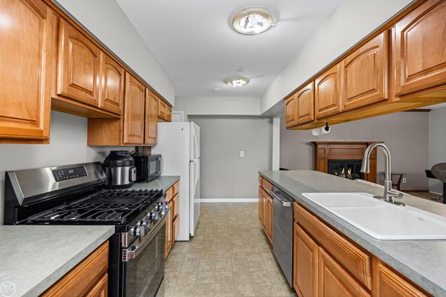 22405 E Schafer Street, Clinton Twp, MI 48035