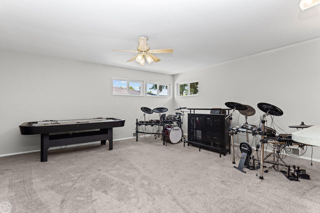22405 E Schafer Street, Clinton Twp, MI 48035