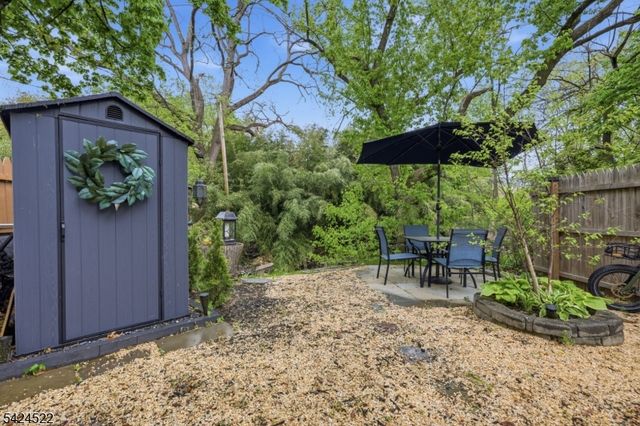30 Swan St, Lambertville City, NJ 08530