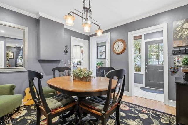 30 Swan St, Lambertville City, NJ 08530