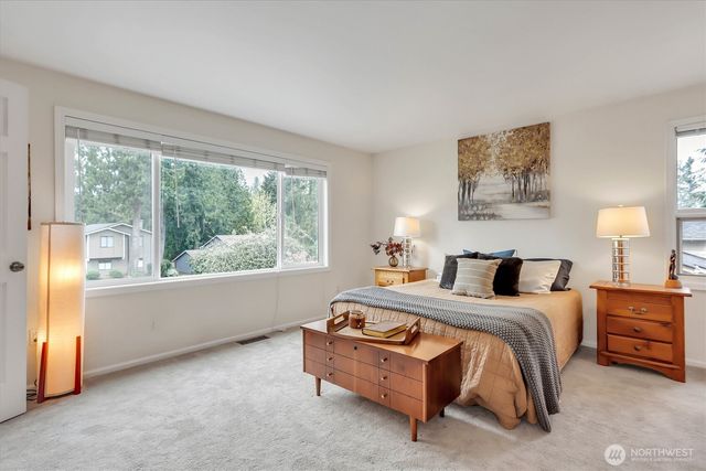 2212 186th Avenue NE, Redmond, WA 98052