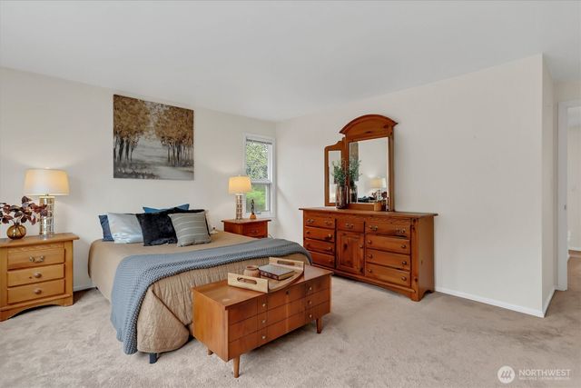 2212 186th Avenue NE, Redmond, WA 98052