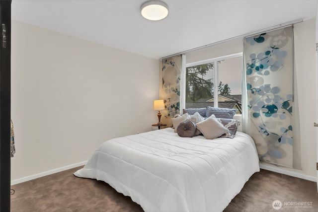 2212 186th Avenue NE, Redmond, WA 98052