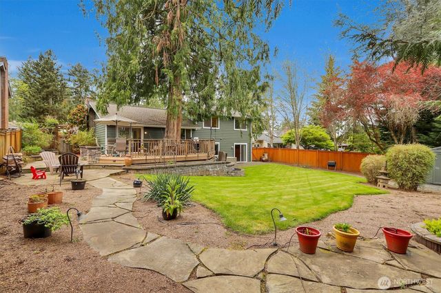 2212 186th Avenue NE, Redmond, WA 98052