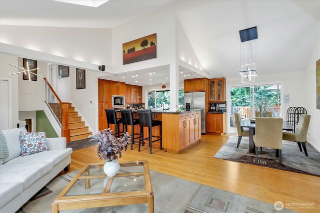 2212 186th Avenue NE, Redmond, WA 98052