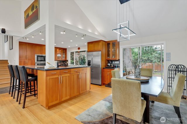 2212 186th Avenue NE, Redmond, WA 98052
