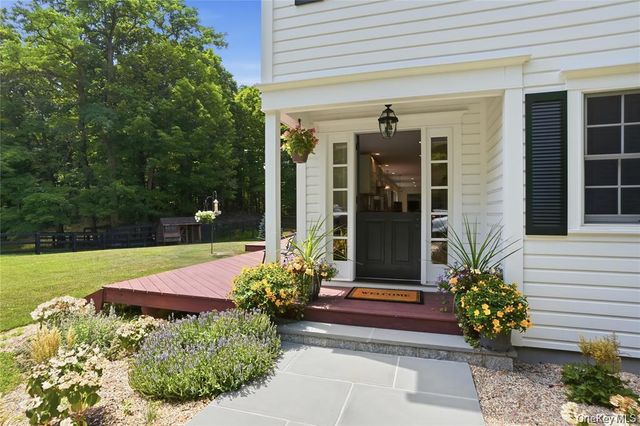 11 Haggerty Hill Road, Rhinebeck, NY 12572