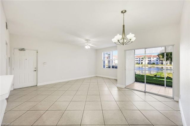 4620 Saint Croix LN # 911, Naples, FL 34109