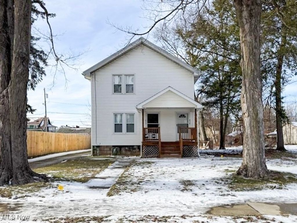 838 Woodbine Avenue SE, Warren, OH 44484