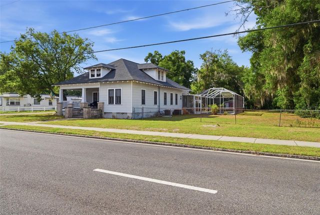 1201 W REYNOLDS STREET, Plant City, FL 33563