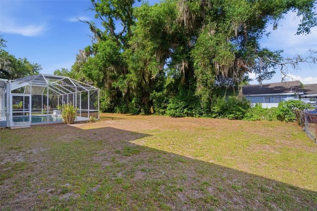 1201 W REYNOLDS STREET, Plant City, FL 33563