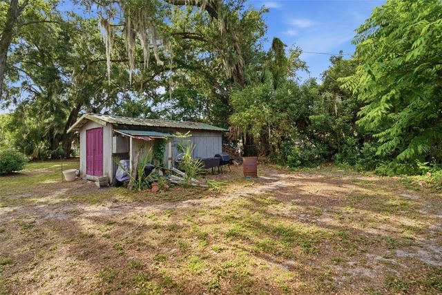 1201 W REYNOLDS STREET, Plant City, FL 33563