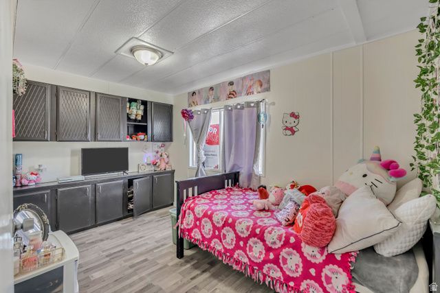 286 N LIONEL ST, North Salt Lake, UT 84054