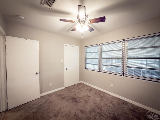 911 Springbrook Ave, Pensacola, FL 32505