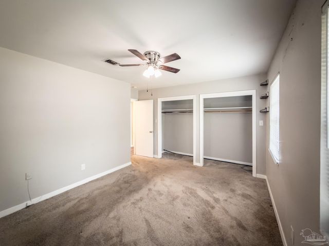 911 Springbrook Ave, Pensacola, FL 32505