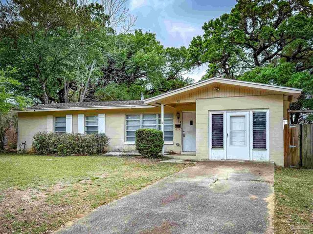 911 Springbrook Ave, Pensacola, FL 32505