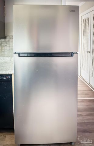 911 Springbrook Ave, Pensacola, FL 32505