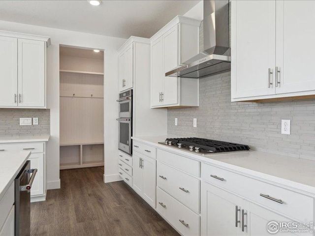 898 Eastport Dr, Berthoud, CO 80513