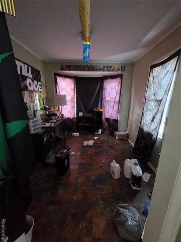 21767 Normandy Avenue, Eastpointe, MI 48021