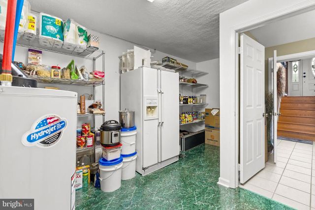 4462 WOODCREST DR, Elizabethtown, PA 17022