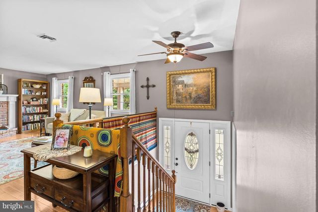 4462 WOODCREST DR, Elizabethtown, PA 17022