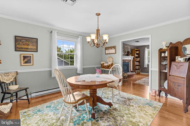 4462 WOODCREST DR, Elizabethtown, PA 17022