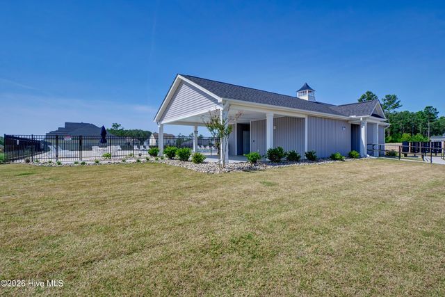 400 Blue Pennant Court, Sneads Ferry, NC 28460