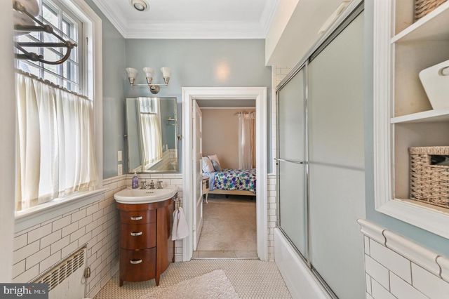 800 CAMDEN AVE, Salisbury, MD 21801