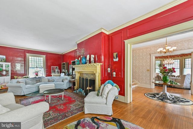 800 CAMDEN AVE, Salisbury, MD 21801