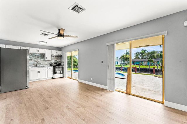 2000 NW 33rd Court, Oakland Park, FL 33309