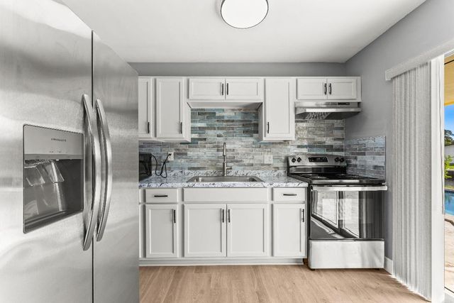 2000 NW 33rd Court, Oakland Park, FL 33309