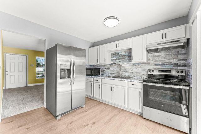 2000 NW 33rd Court, Oakland Park, FL 33309