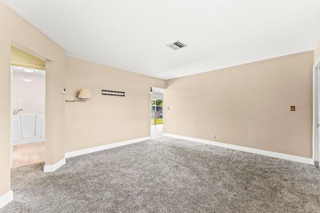 2000 NW 33rd Court, Oakland Park, FL 33309