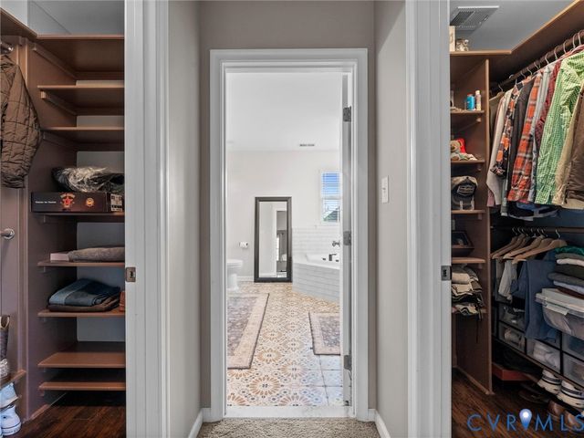 14373 Charter Landing Dr, Midlothian, VA 23114